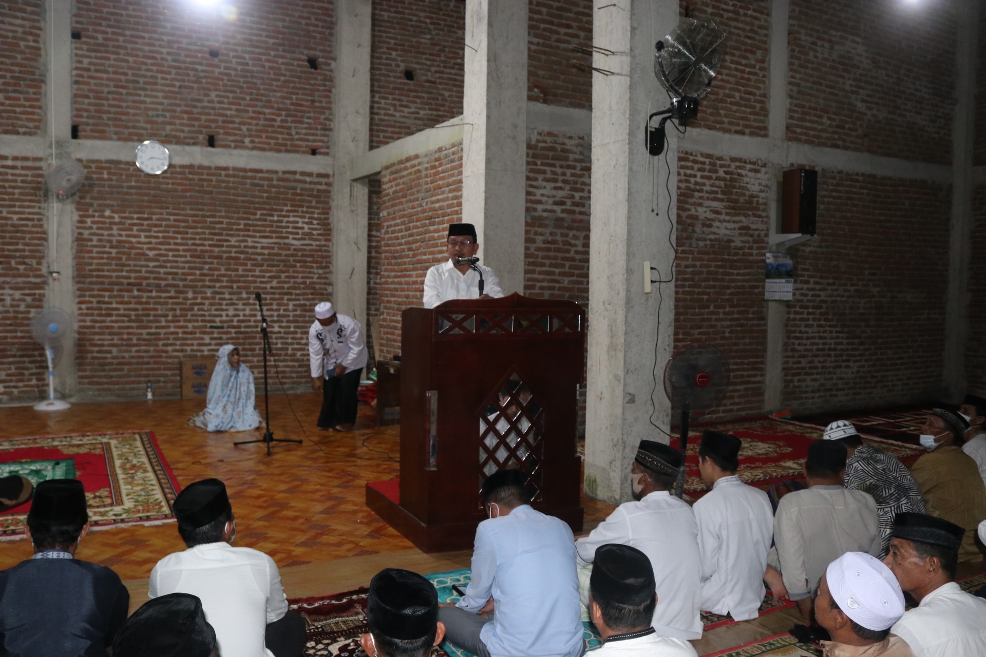 Safari Ramadhan di Tikke Raya, Bupati Yaumil Bersyukur Karena Masyarakat Dapat Beribadah Tanpa Pembatasan